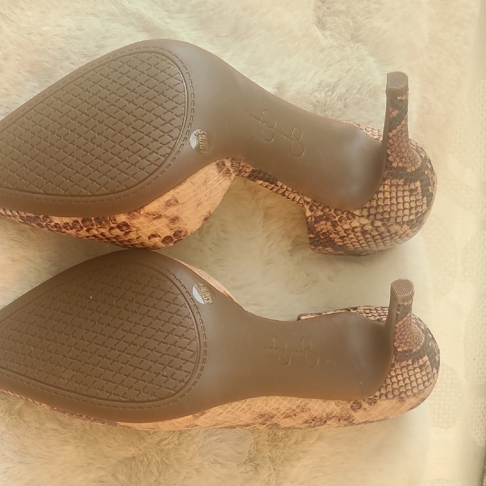 Jessica Simpson Brown Heels with Textured Snake Print